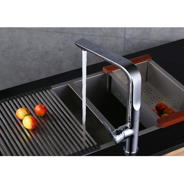 White Copper Rotate Cold Hot Electroplate Pull Out Sink Faucet