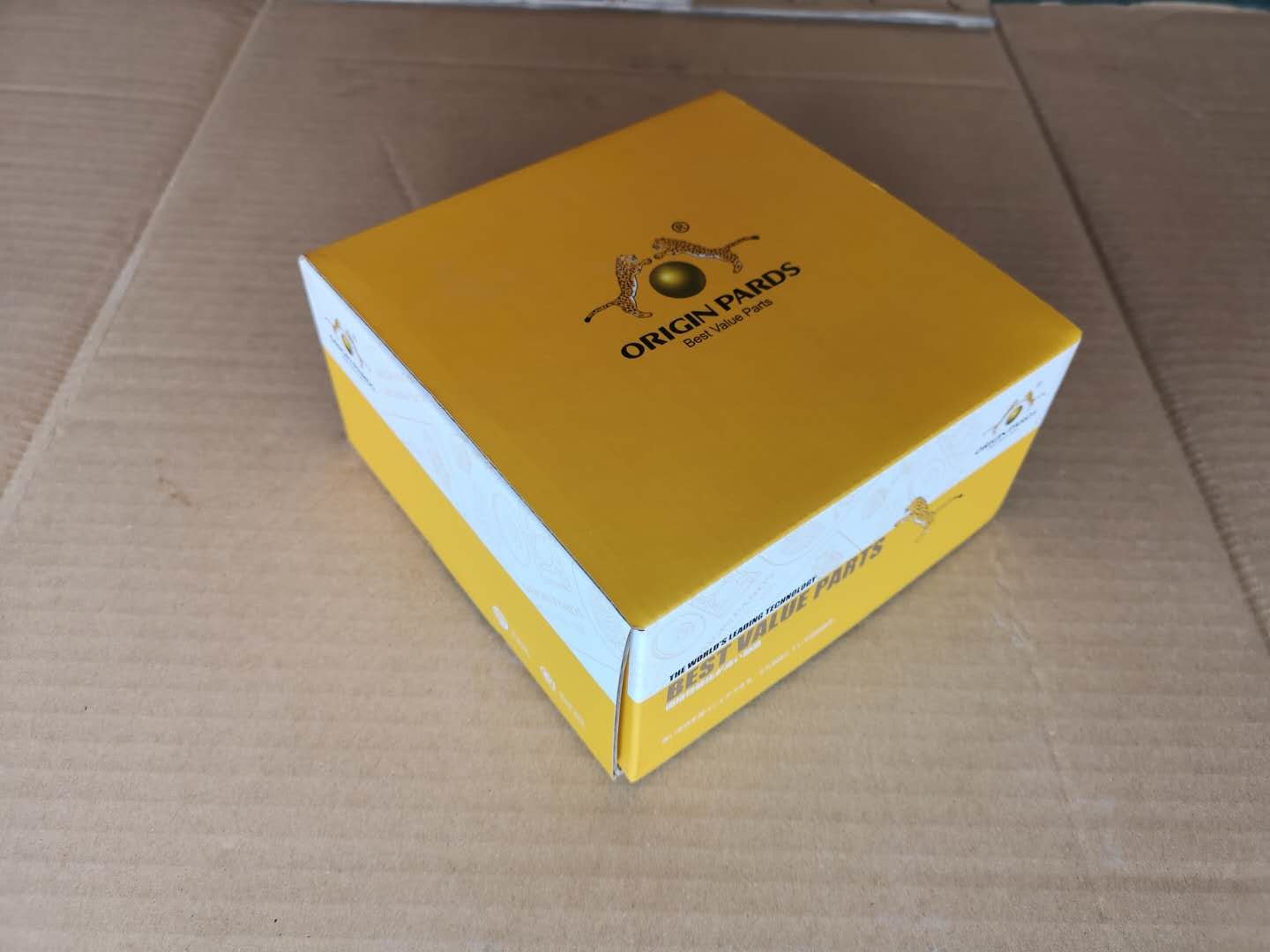 8971297380 ISUZU 4HF1 4HG1 Fan Clutch Cross Install Seat Flat And Round Connect With Fan Blade