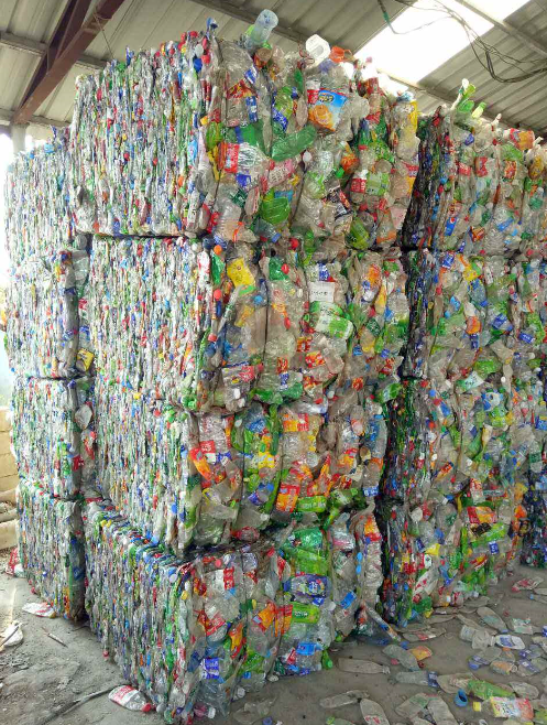 PP HDPE Plastic Grinding Equipment 1500KG/H PET Bottle Scrap Grinder Machine
