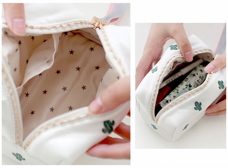 Digital Printed Portable Personalised Basics Square Satin Makeup Bag For Girls