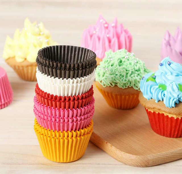 Greaseproof Muffin Wrapping Paper / 33g - 38g  Non Stick Food Grade Paper