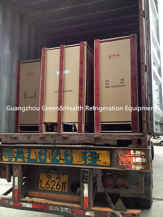 Commercial Soft Sever Ice Cream Making Machines With 1 / 3 Favors 60 / 50Hz