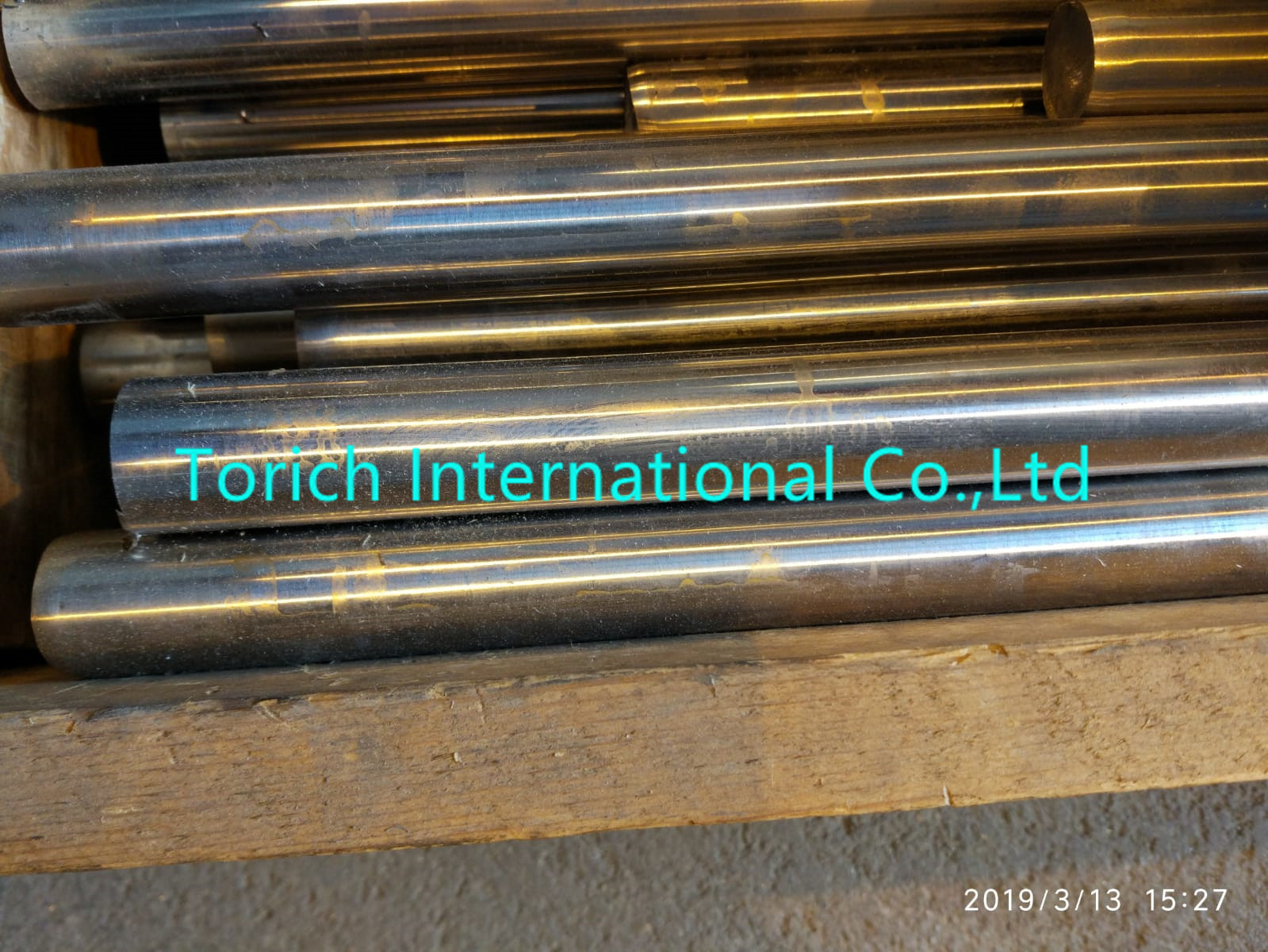 Titanium / Titanium Alloy Structural Steel Pipe Bars Billets High Strength
