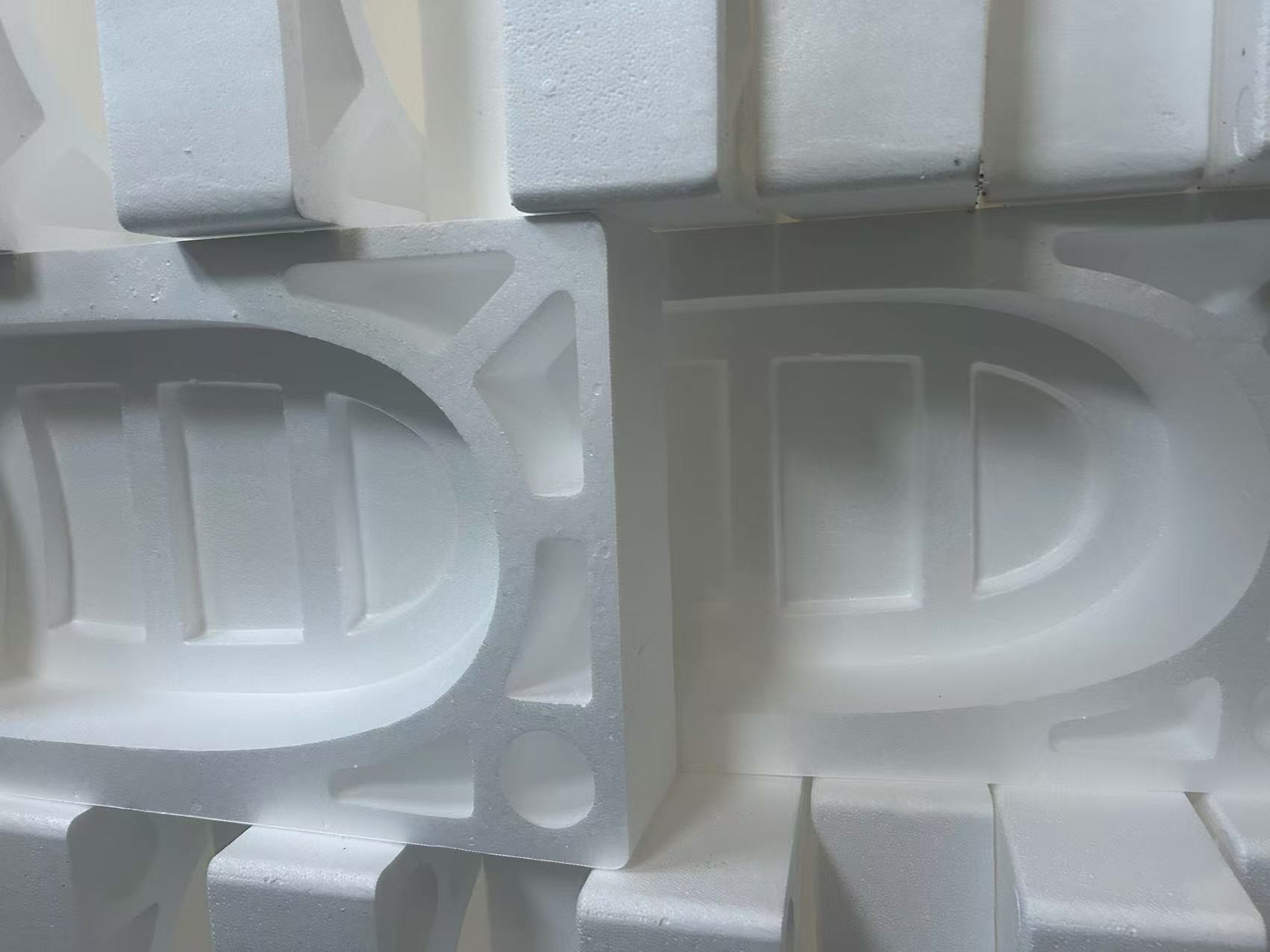 Electronic packaging Ceramic packaging Glass packaging fragile packaging EPS packaging