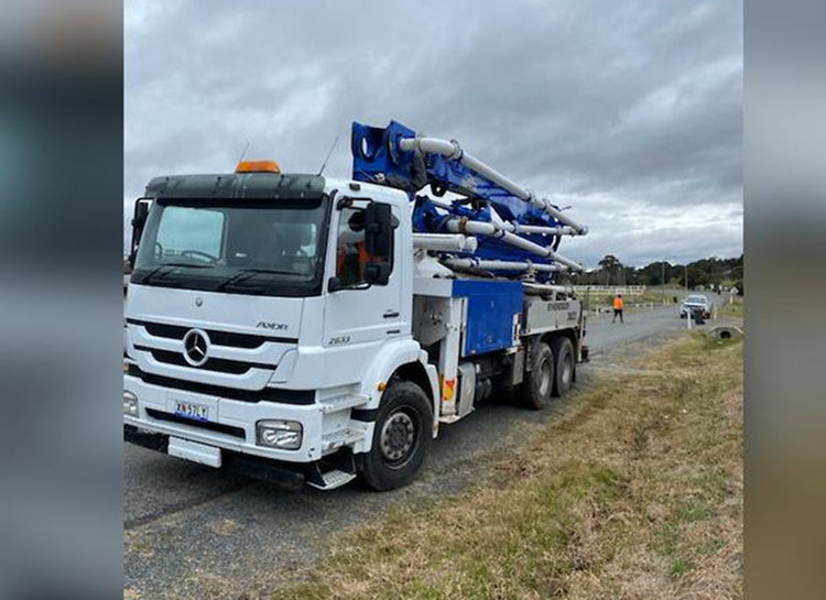 Customized Used Truck Concrete Pump with Max. Aggregate Diameter 24m 36m 42m