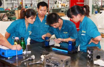 SINO VEHICLE & EQUIPMENT COMPANY LTD
