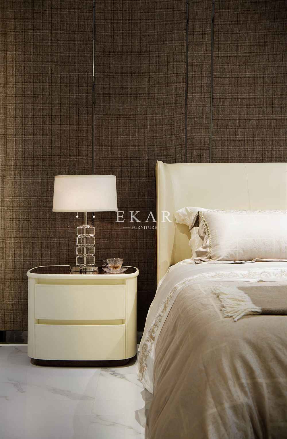 Hot sale faux leather bedside table W001B11