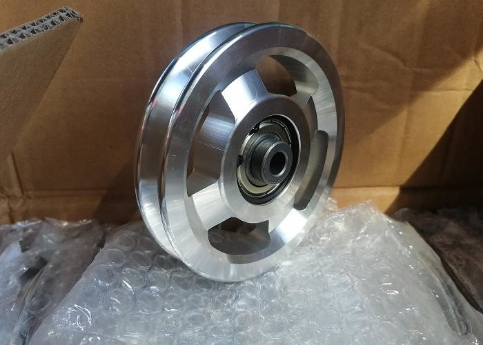4.5 Inch Multifunction Fitness Equipment Steel Cable Pulley Wheels For Health Clubs