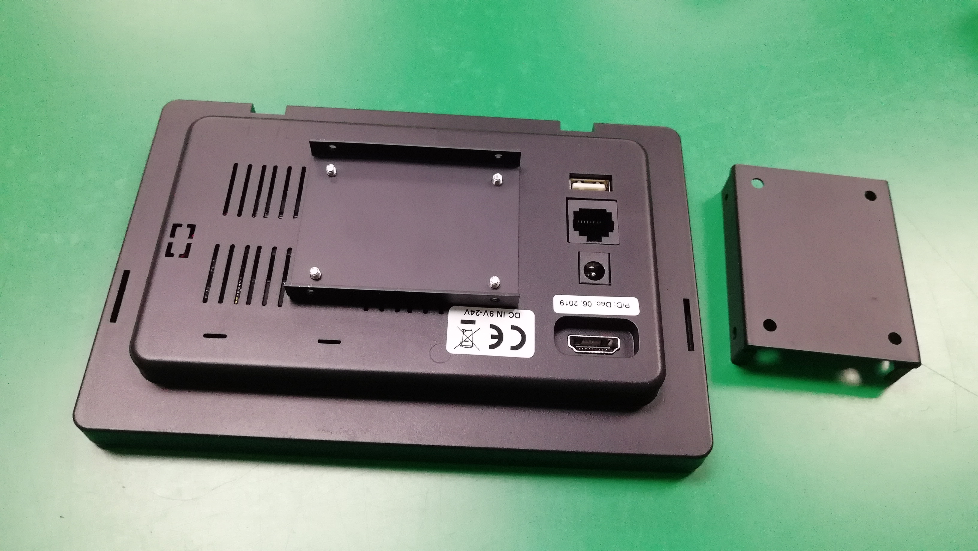 7 inch Security Control Android POE RJ45 Touch Tablet With Serial Port GPIO Wall Brackets