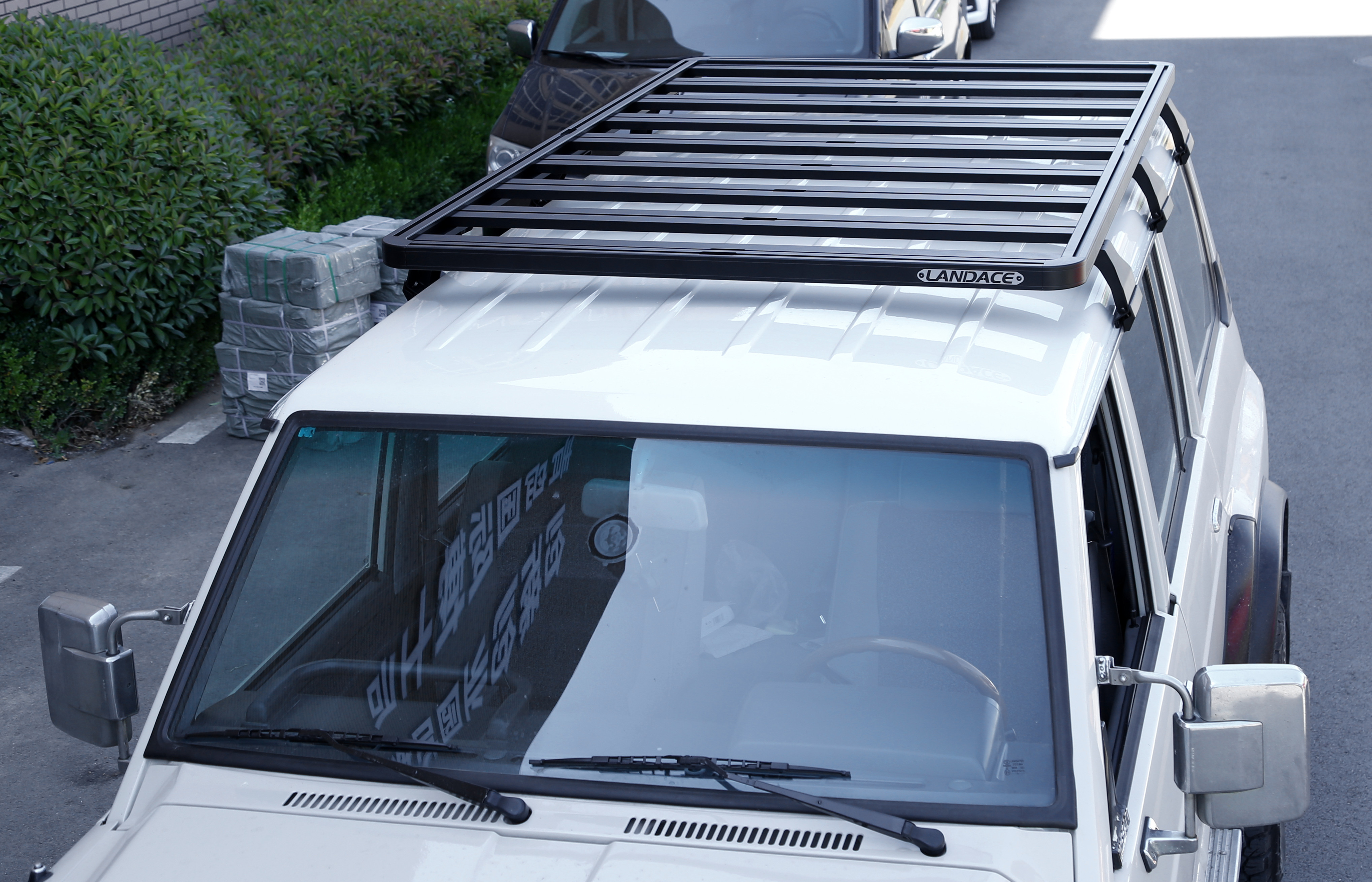 Off Road Y60 4 Runner Roof Rack Lightweight and Strong with 25.6kg Loading Capacity