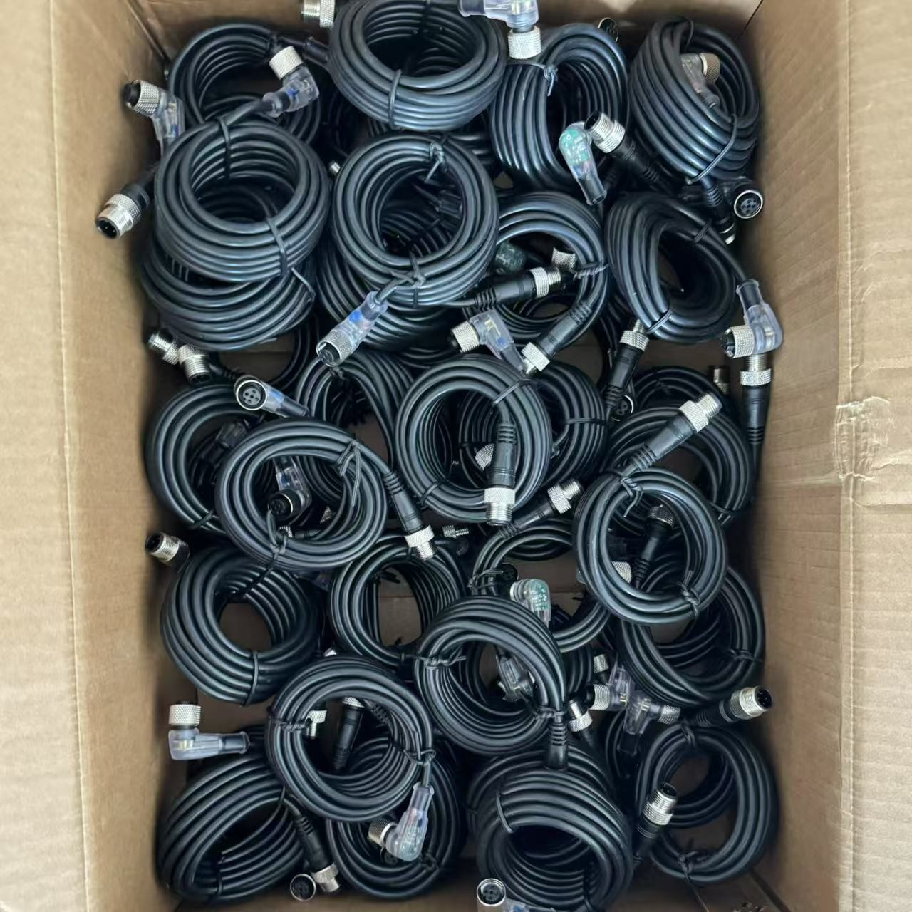 PROXIMITY SWITCH CONNECTING CABLE 257562003 2Meter,4PIN for putzmeister concrete pump spare parts Schwing pump truck