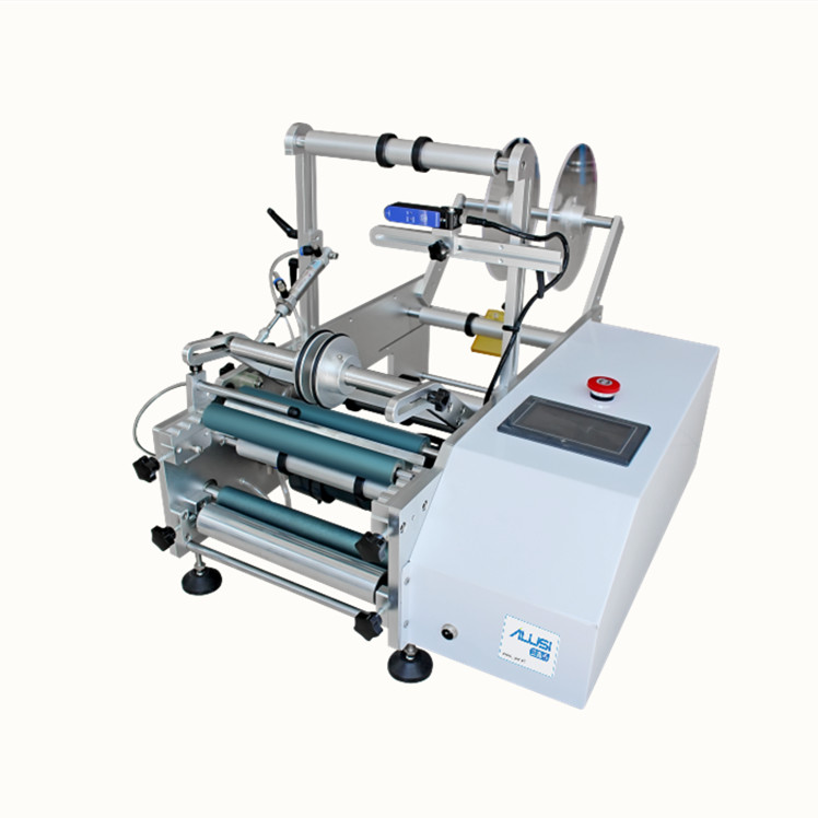 50Hz Cosmetics Round And Flat Bottle Labeling Machine 0-40 Bot / Min Semi Automatic