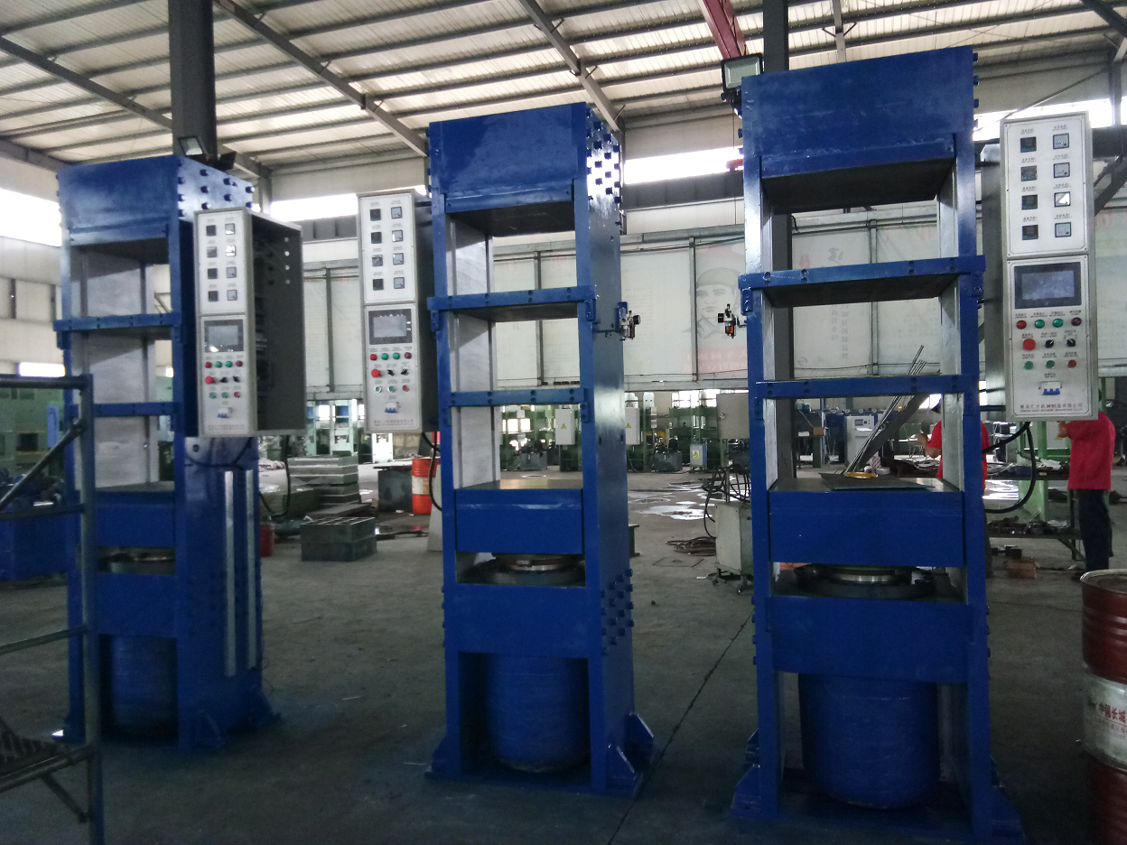 22 kW Power Extra Solid Tire Rubber Press Vulcanizing Hydraulic Curing Press for Results