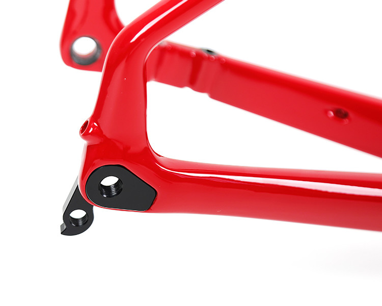 Durable T900 Carbon Road Bike Frame Lightweight Smooth With Disc Brake Inner Cable