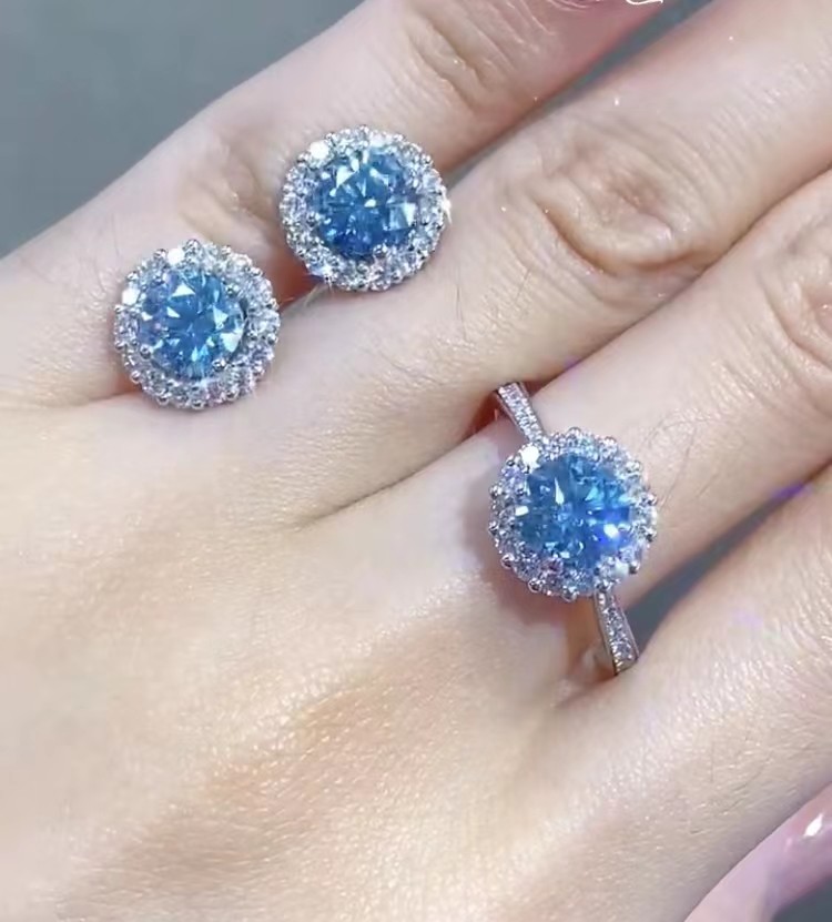 Lab Created CVD diamond earrings Blue Round Shape IGI Certified 18k Gold Studs