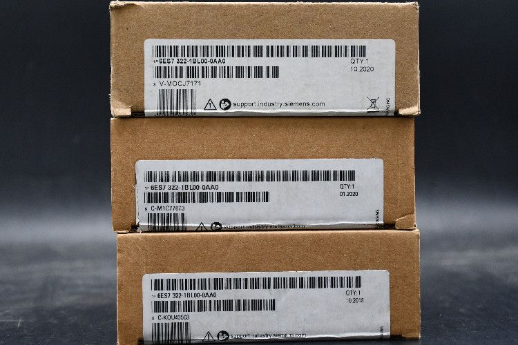 Siemens - PLC I/O Module for use with S7-300 Series, 125 x 40 x 120 mm, Digital, SIMATIC S7-300 Series, 20.4 →