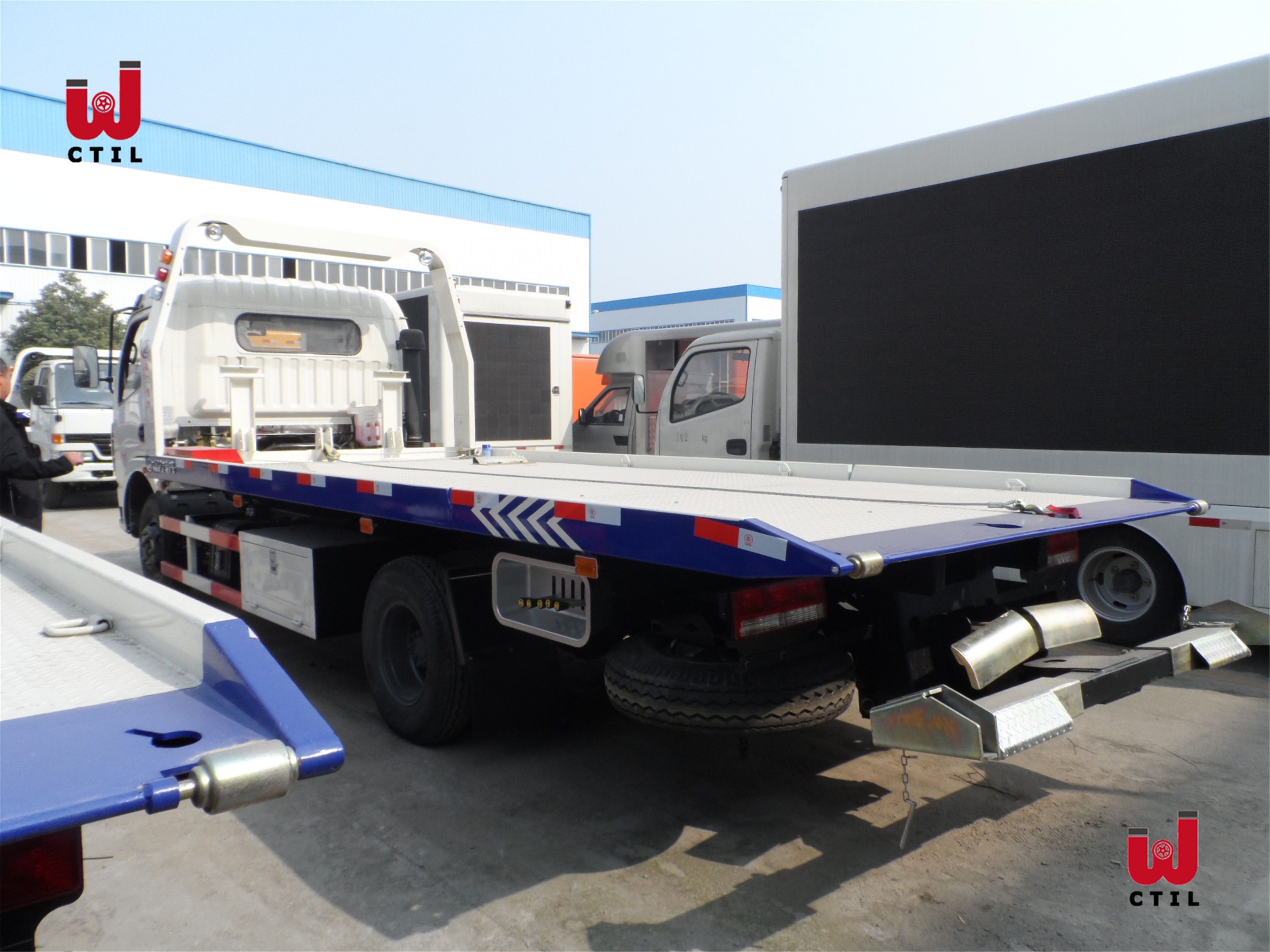 CDW Wrecker Tow Truck 4x2 Diesel Light Duty Tow Truck