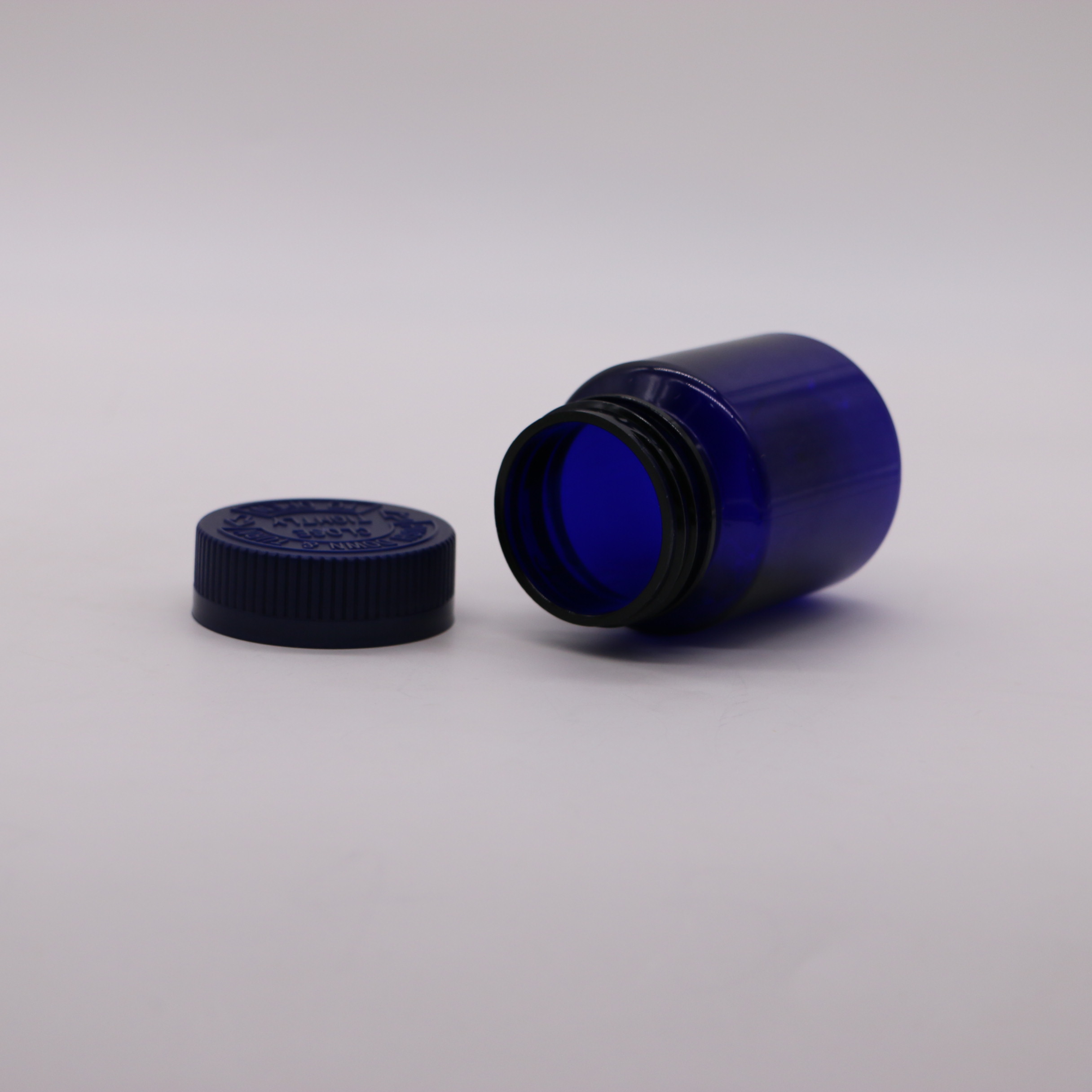 120mL PET Pill Bottle with Push Down and Turn Safety Cap Pharmacy Vial Container