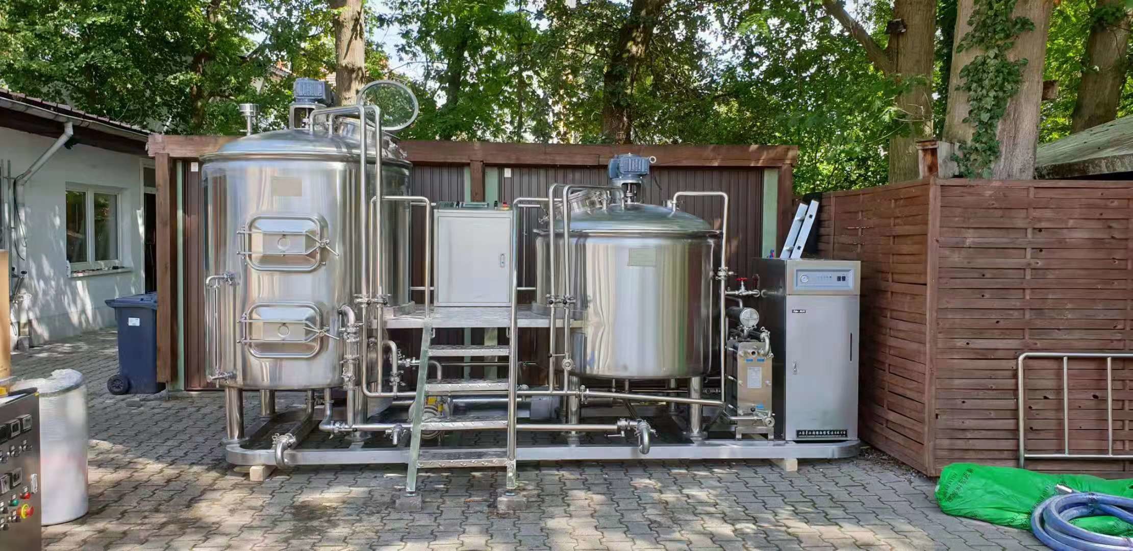 Micro 500l Beer Brewery Complete Brewing System Beer Making Machine For Beer Bar