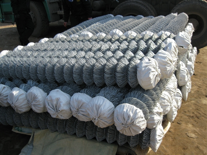 Steel Wire 11gauge Powder Coated Chain Wire Fencing For Stadium Net