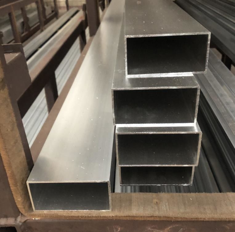 AISI Cast Aluminum Square Steel Pipe 5cm Polished 1050 1060