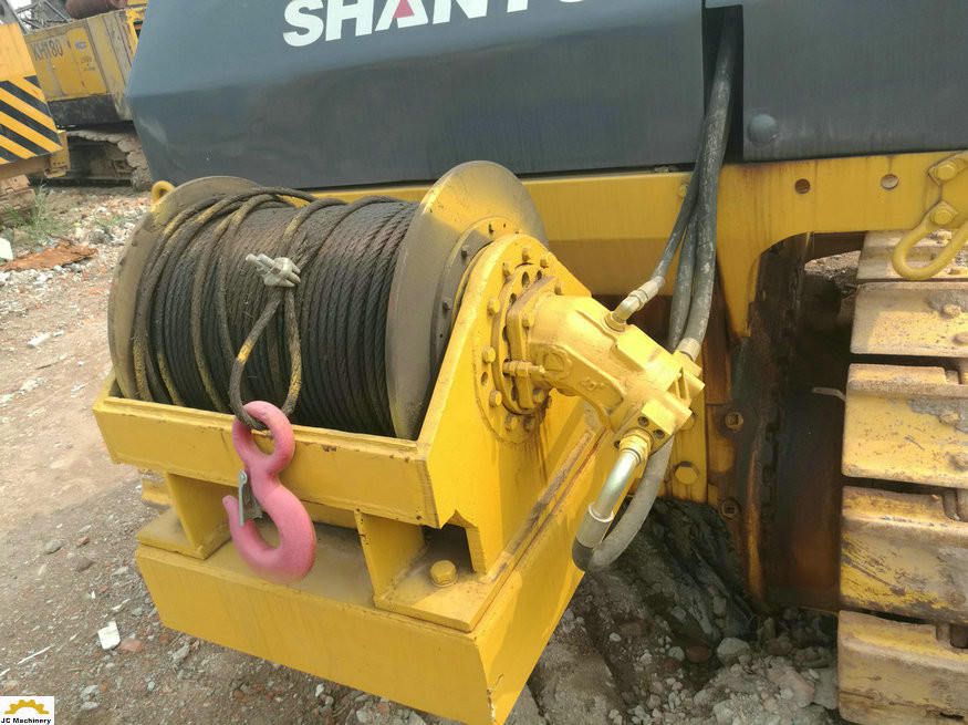4.5M3 Blade Capacity Shantui Dozer Equiped With Winch For Logging 2012 Year