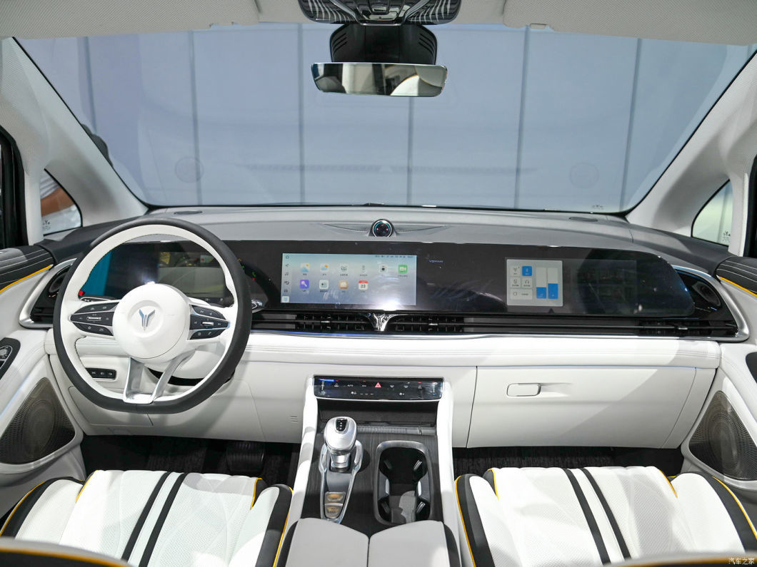 2024 Voyah Dream Hybrid EV Version 7 Seats MPV Car Electric Vehicle