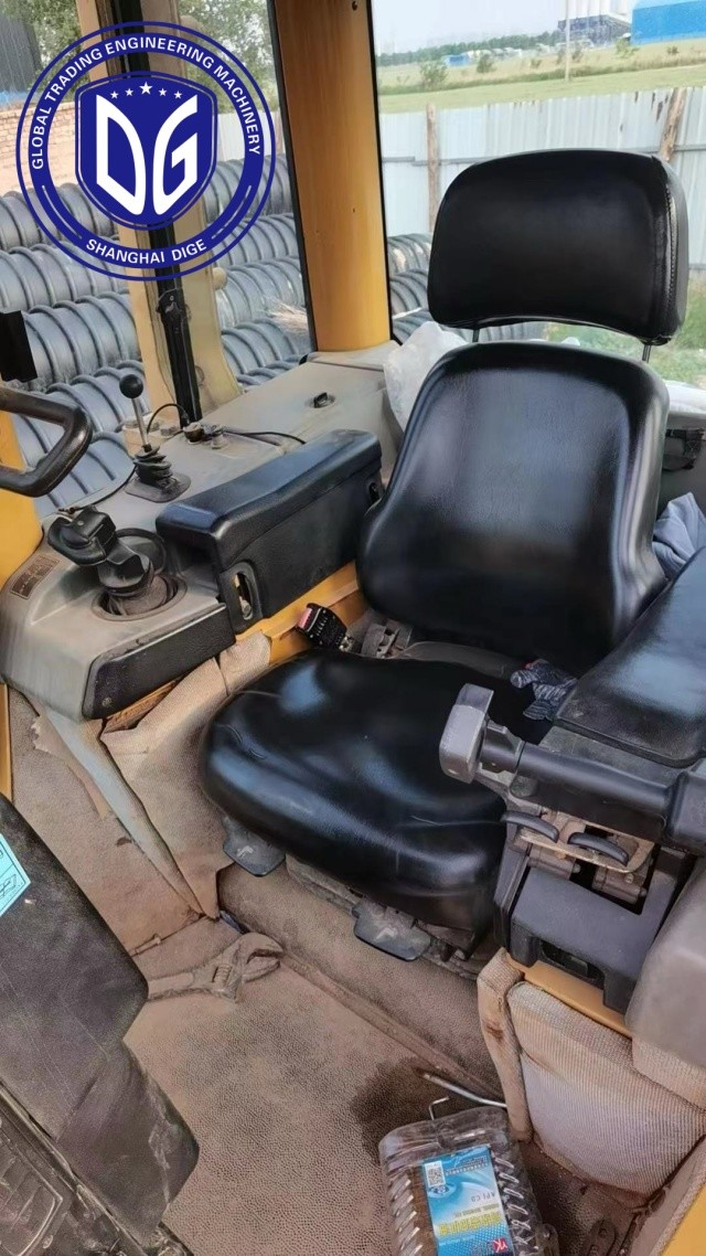 D5N Used Caterpillar Dozer Hydraulic Bulldozer With Wonderful Power