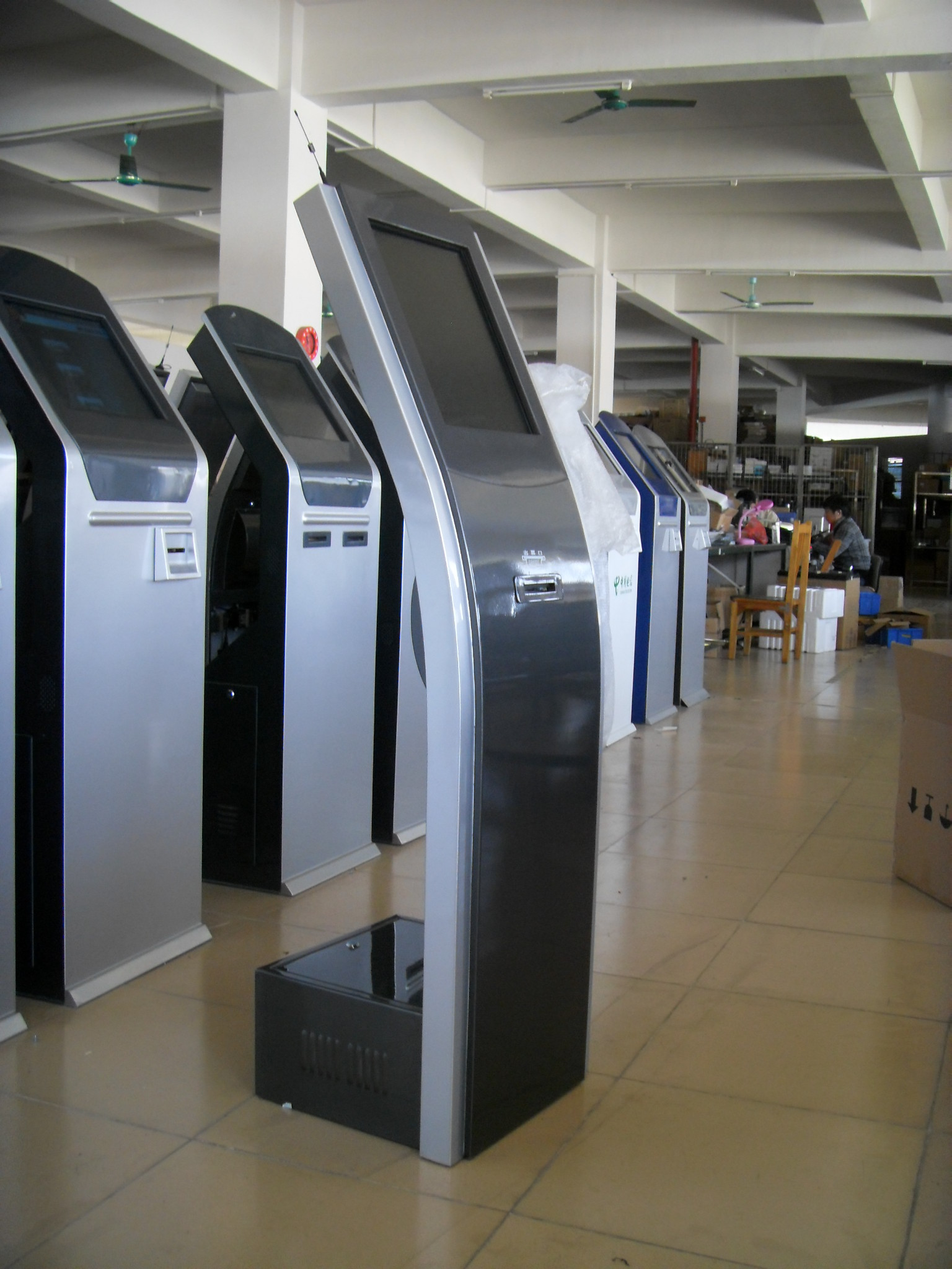 Multiple Service Queue Management System with Ticket Dispenser,Calling Pad,Counter Display
