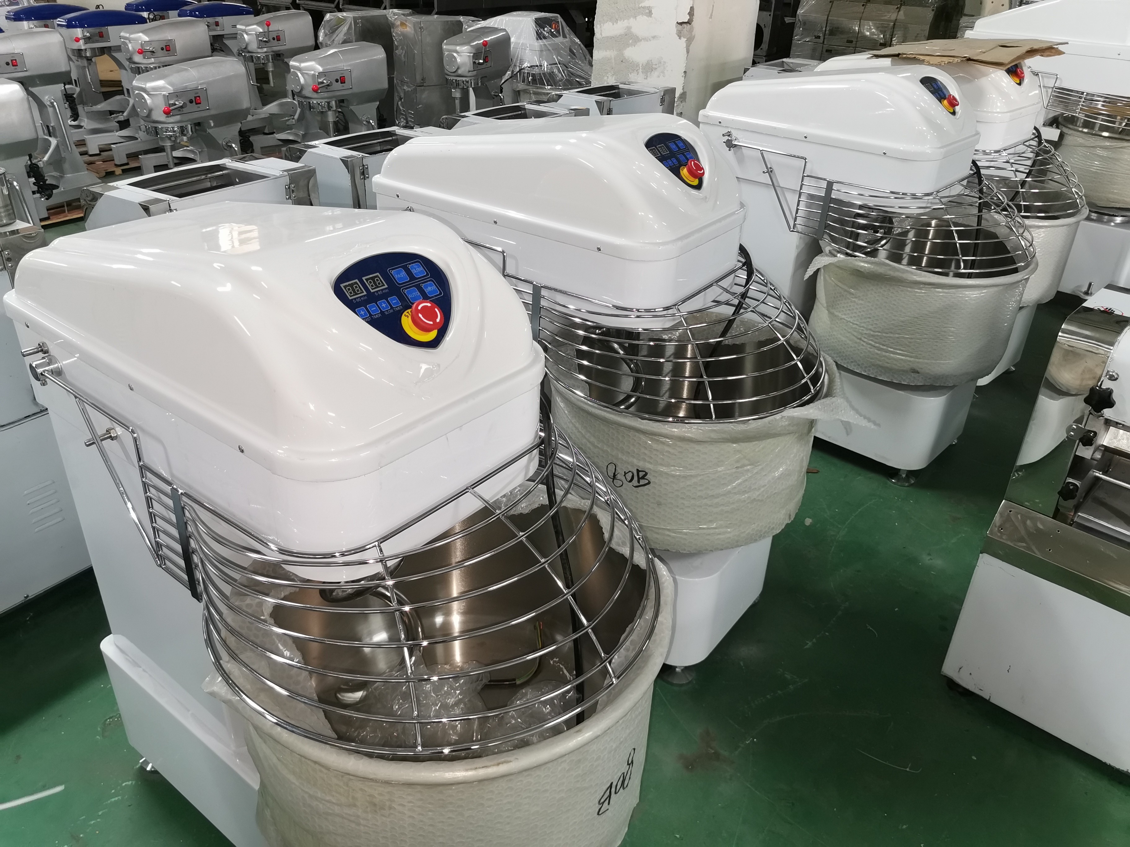 Bread Pizza Dough Kneading Spiral Dough Mixer 75kg Capacity