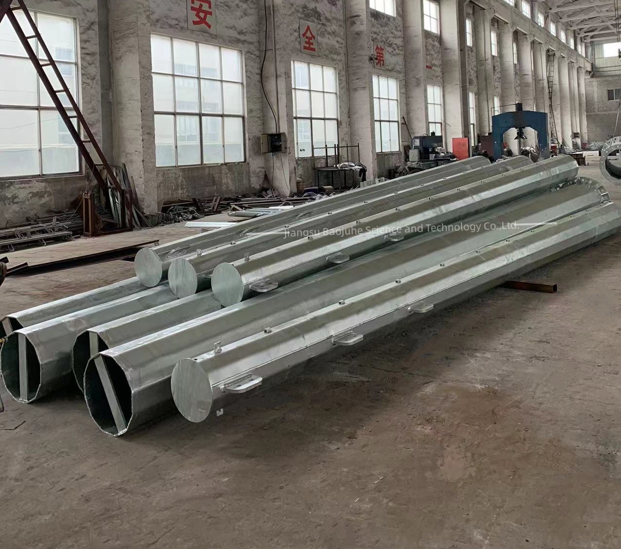 Q355 Hot Dip Galvanized Steel Pole 18.2M Dodecagonal Thickness 8mm