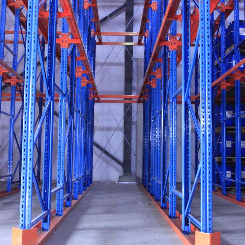 Cold Room Steel Heavy Duty Drive In Pallet Racking System Customized Depth