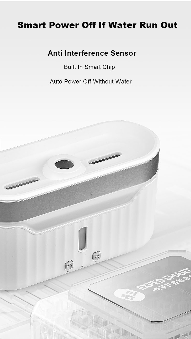 2023 New Flame Water Atomization Jellyfish Fog Humidifier Desktop Portable Essential Oil Aroma Diffuser with Atmosphere Light
