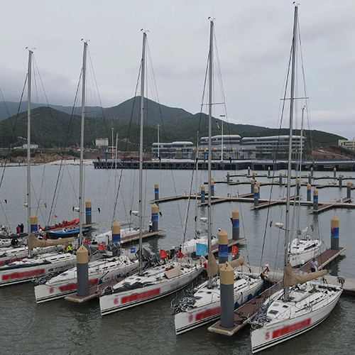 Customized Floating Finger Dock Aluminum Alloy Floating Pontoon Bridge With Mooring Cleats Marina Dock Design Yacht Boat