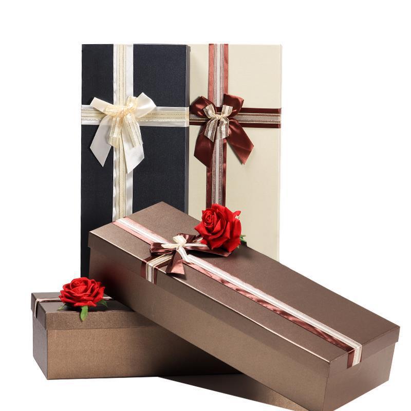 Recyclable Matte Velvet Mother's Day Graduation Shape Paper Flower Box with Roses