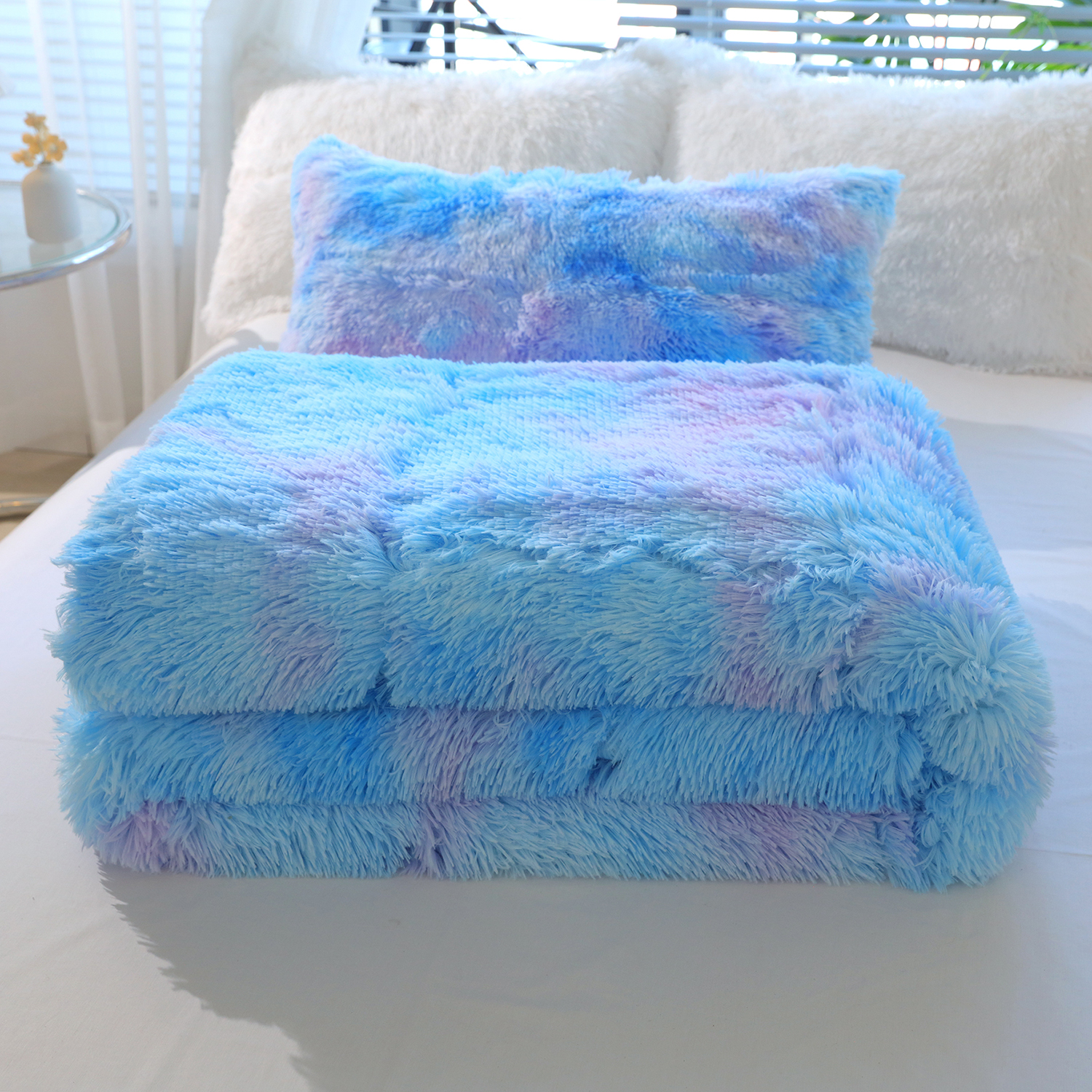 Blue Tie Dye Gradient Shaggy Warm Mink Velvet Duvet Bedding Set for Winter 500TC Gifts