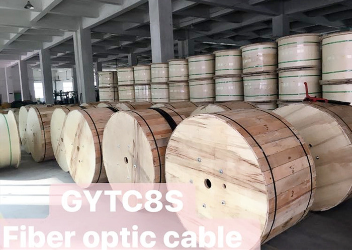 GYTC8S Figure 8 Fiber Optic Cable , With stranded Steel self supporting Aerial Cable