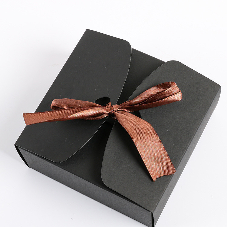 Square Paper Sweet Box Degradable Eco - Friendly Material With Ribbon