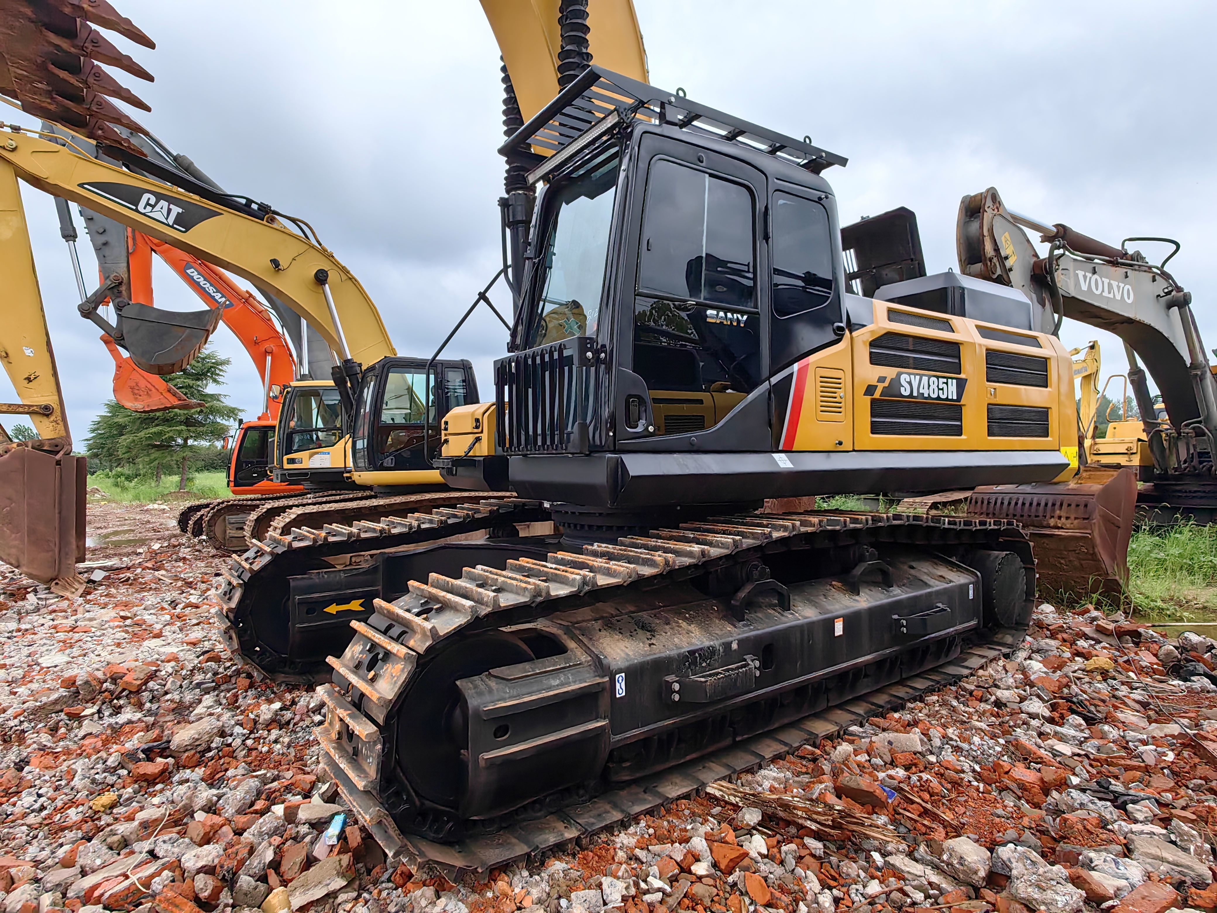 SANY Sy485h Used Crawler Excavator Yellow and Black