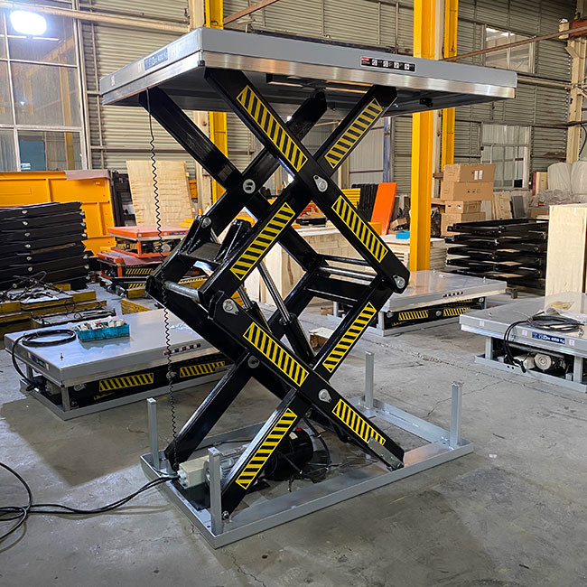 2000kg Double Scissor Lift Cart 1300mmx850mm Max Height 70.08in