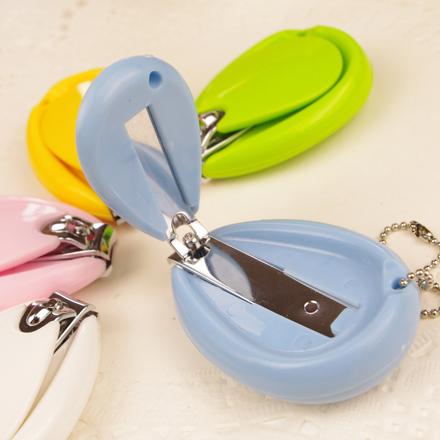 Colorful Drop Shaped Baby Nail Clipper Stainless Steel Logo Customized