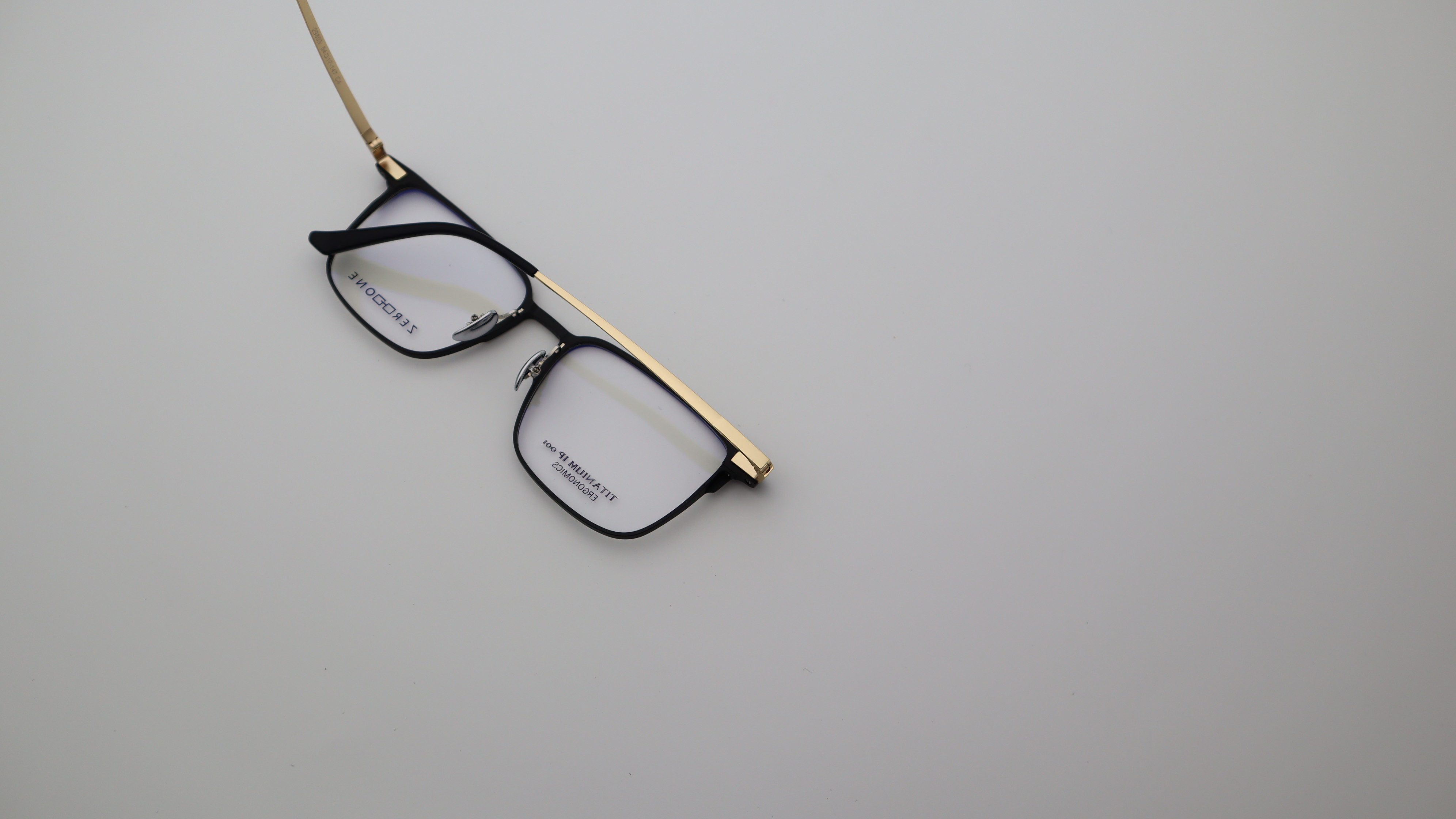 Business 3 In 1 Unisex Pure Titanium Aluminum Optical Glasses