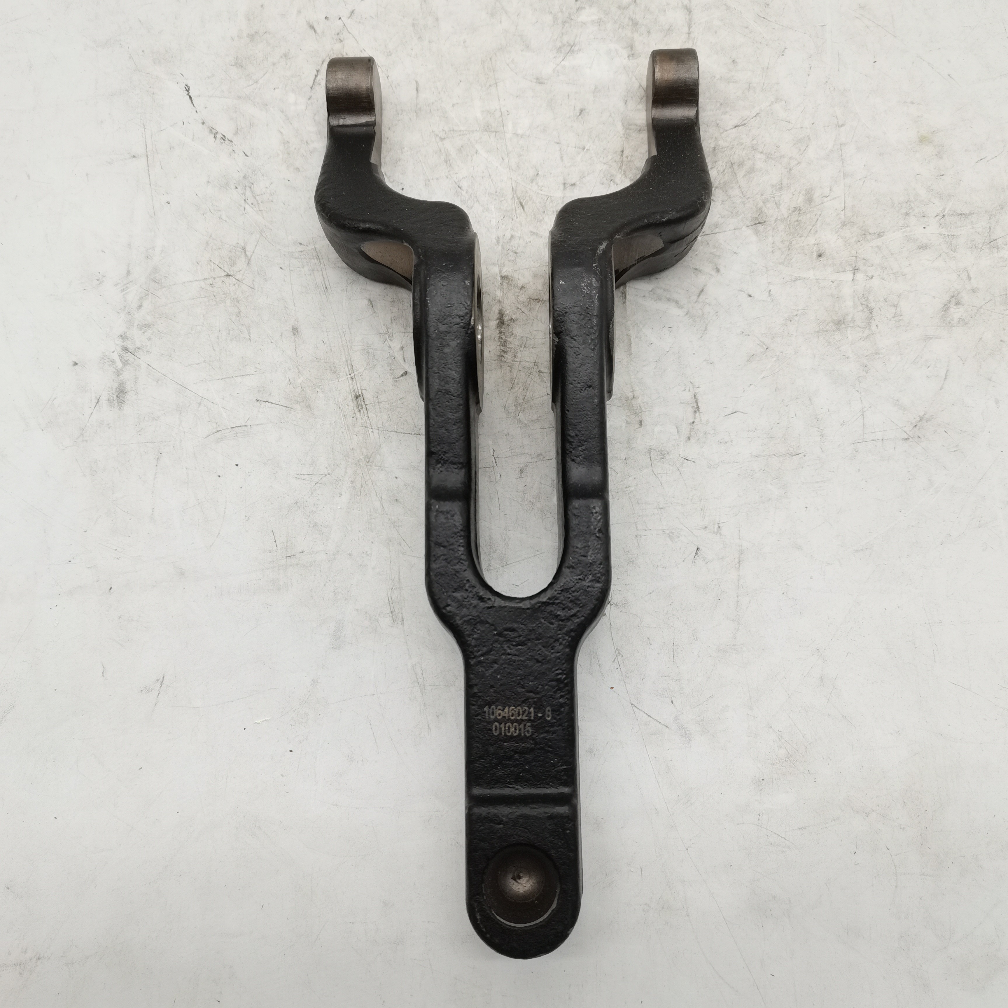 FAW Tian V Jiefang JH6 Fast Super C12 helical gear transmission clutch release fork 10646021-3