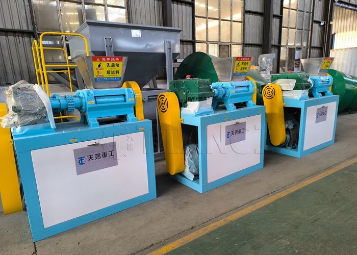 Carbon Steel Fertilizer Granulator For Making Chemical Fertilizer Granule