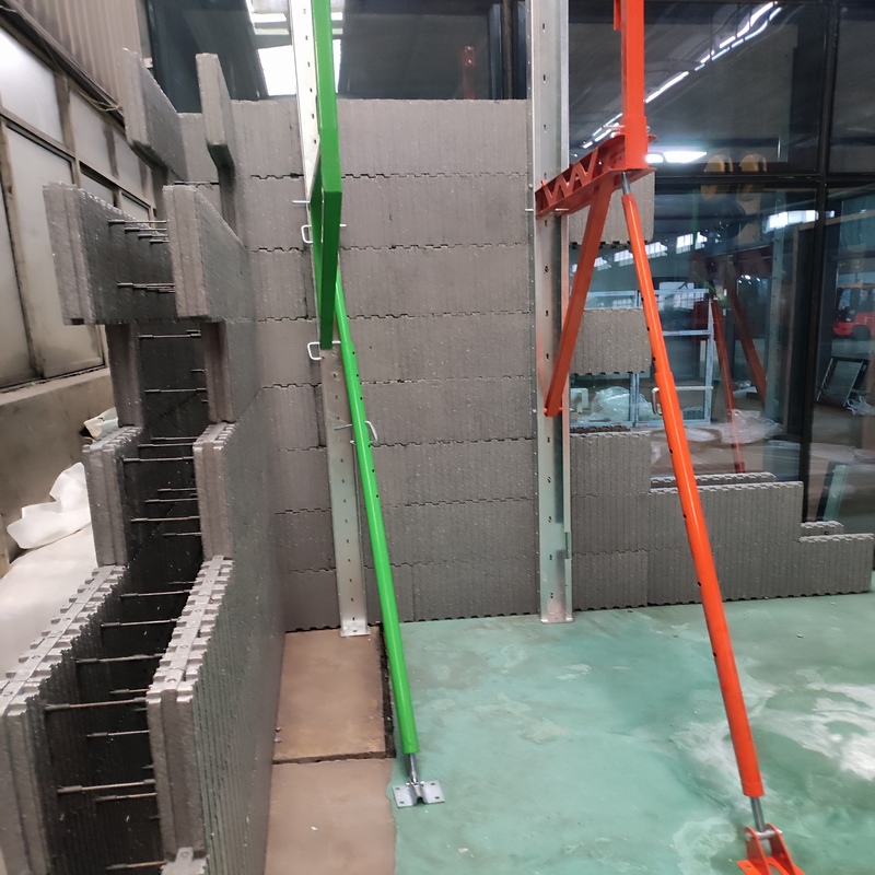 Non-Alloy Permanent Bracing For Insulated Concrete Forms ICF Wall In Customized Size
