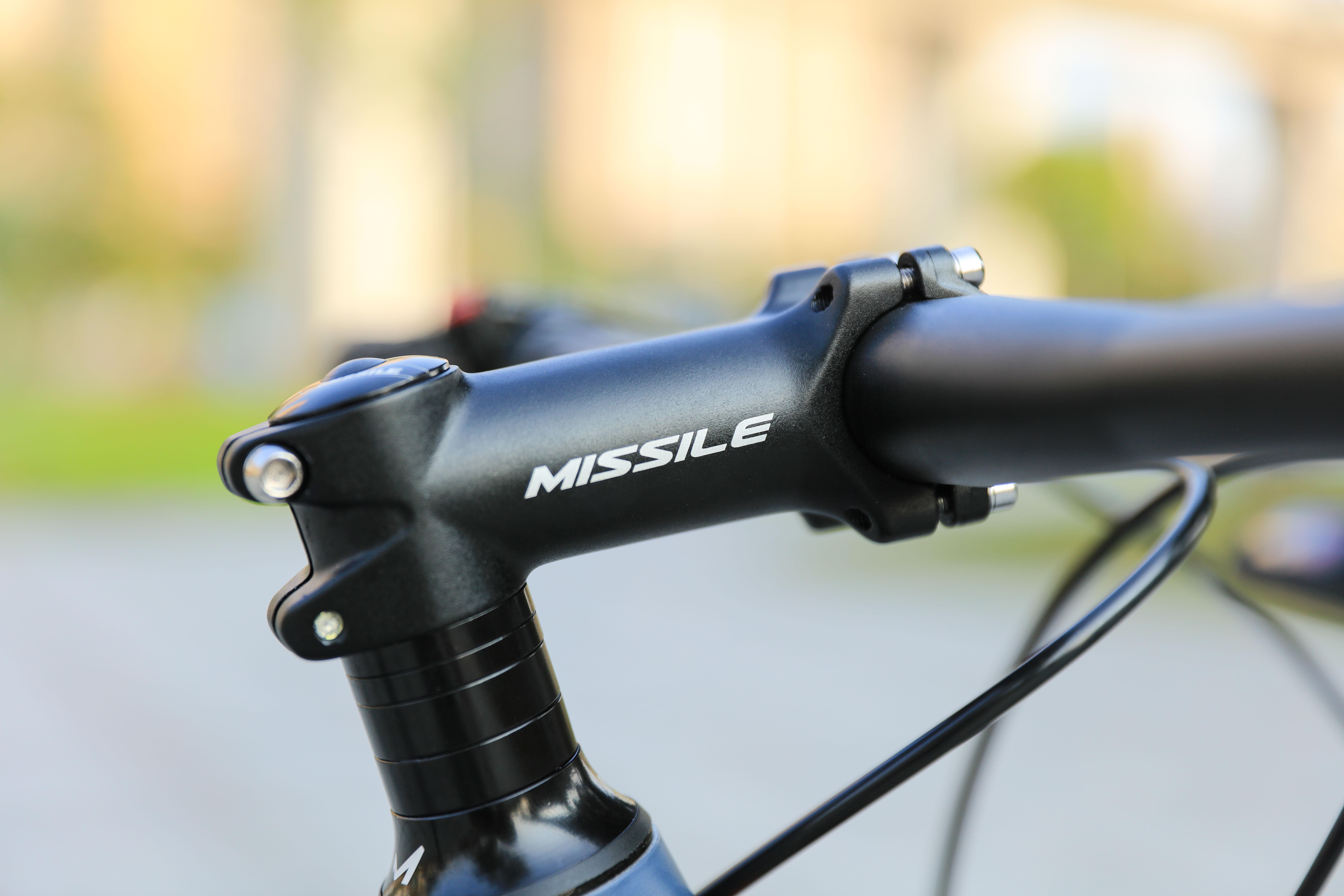 Sale 27.5" Aluminium Alloy Mountain Bike for Adult Front and Rear Wheel Disc Brake
