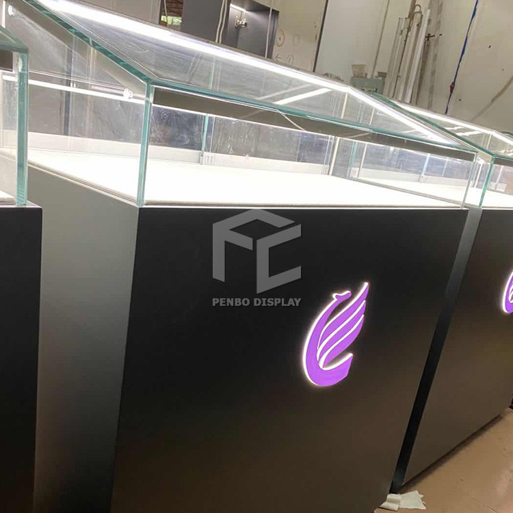 8mm Tempered Glass Museum Display Showcase Monomer Design