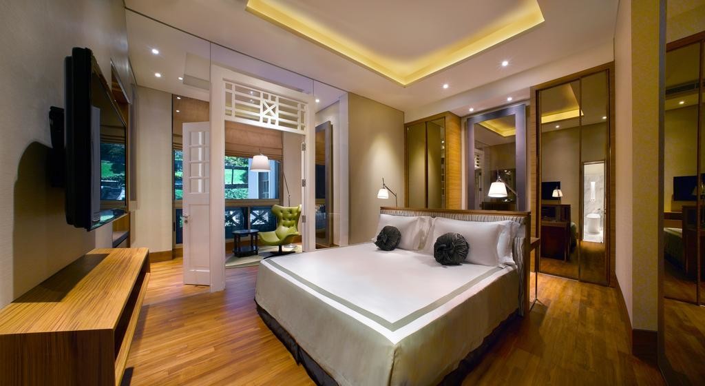 Hotel Room Furniture Fabric Upholstered Wall Panel for Bed Headboard with Hanger cabinets and Combined Working desk