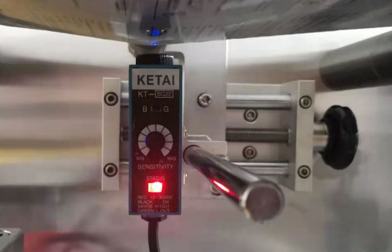 DPP 80 Semi Automatic Mini Candy Card Packaging Sealing Machine for Customized Packaging