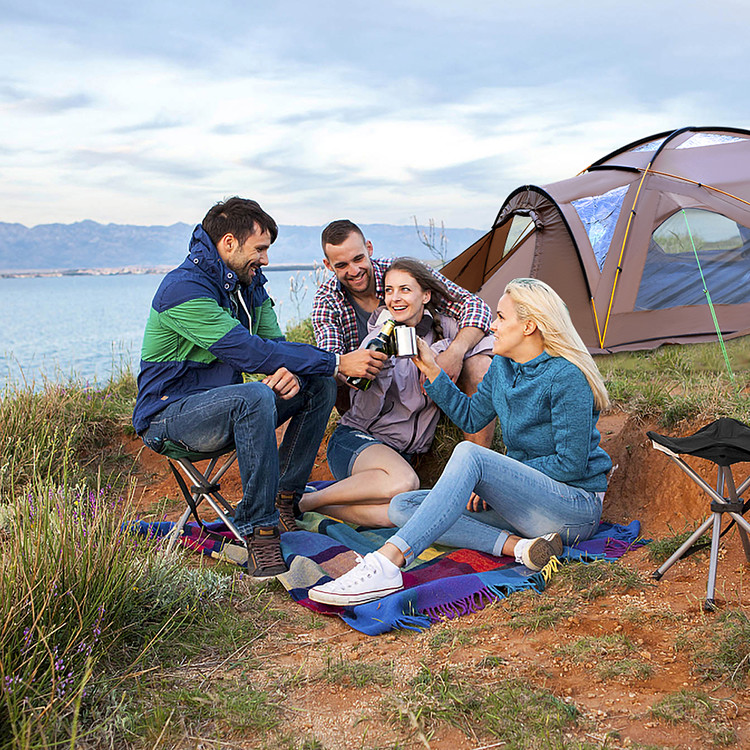 Double Layer Breathable 190T Polyester Pop Up Camping Tent